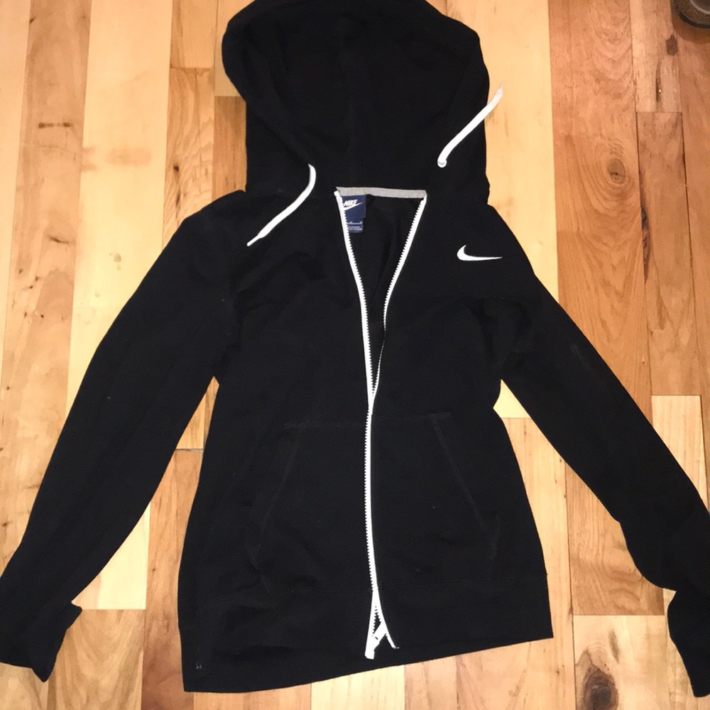 Nike jacket with hood